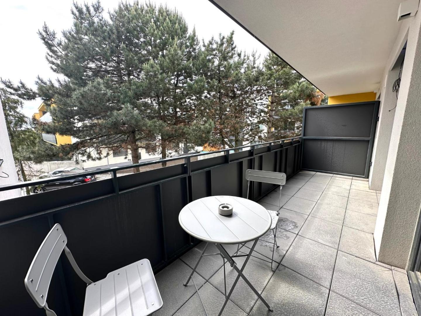 2 Room Apartment, New Building, Balcony, 208 Rovinka Extérieur photo