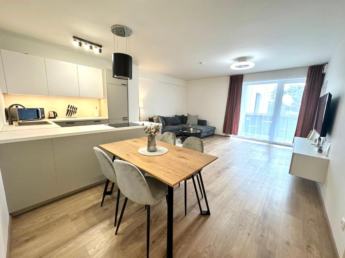 2 Room Apartment, New Building, Balcony, 208 Rovinka Extérieur photo